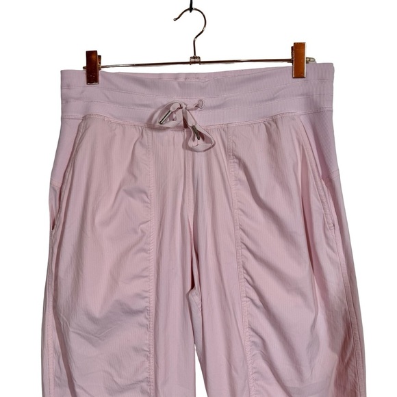 Lululemon Dance Studio Mid-Rise Lined Jogger
Strawberry Milkshake W5BZIS - Picture 3 of 11